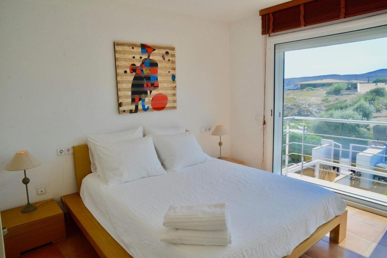 Beachfront Duplex With Terrace And Sea Views - 卡达克斯 外观 照片